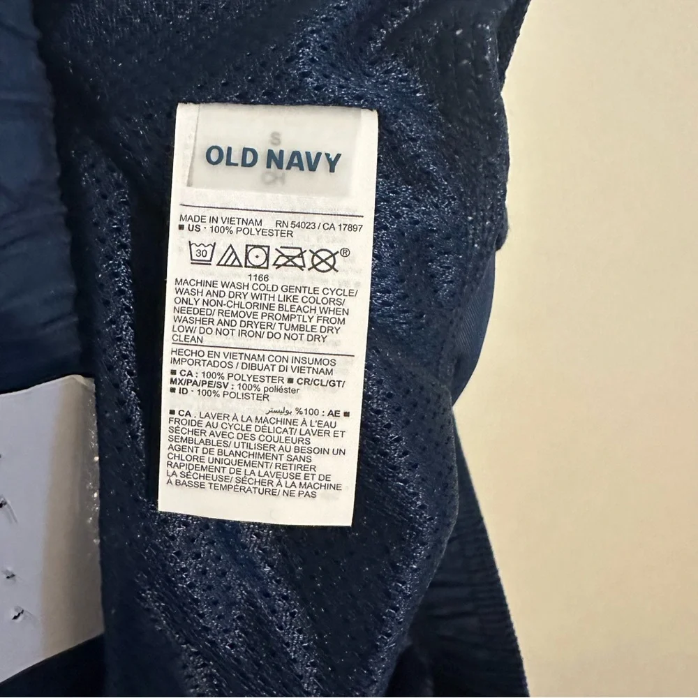 Old Navy please review